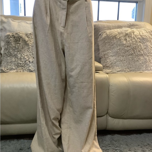 Checkered Wide-Leg Pants - Picture 1 of 13